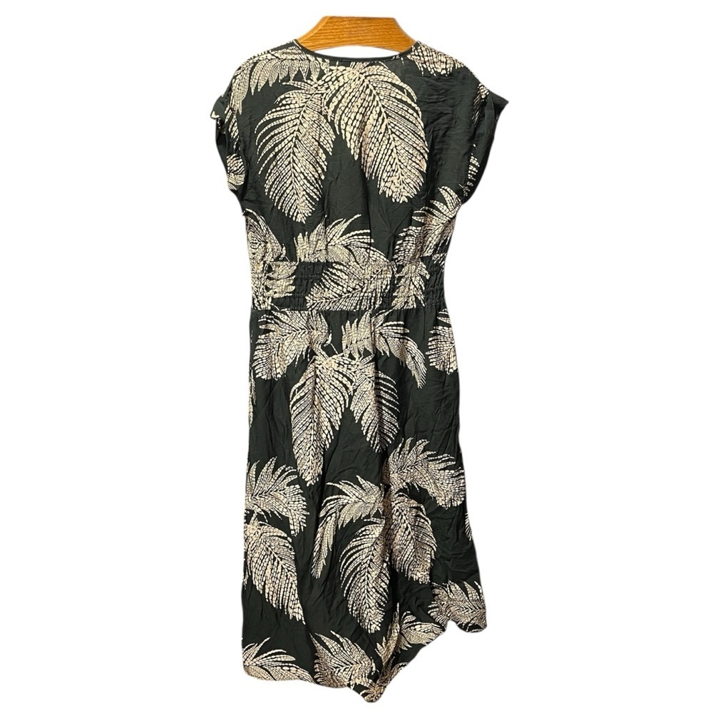 Reiss Colby Tropical Midi Dress with Elasticated Waist in Khaki - Picture 6 of 13